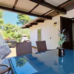 2 Bedroom Amazing In Apartment *